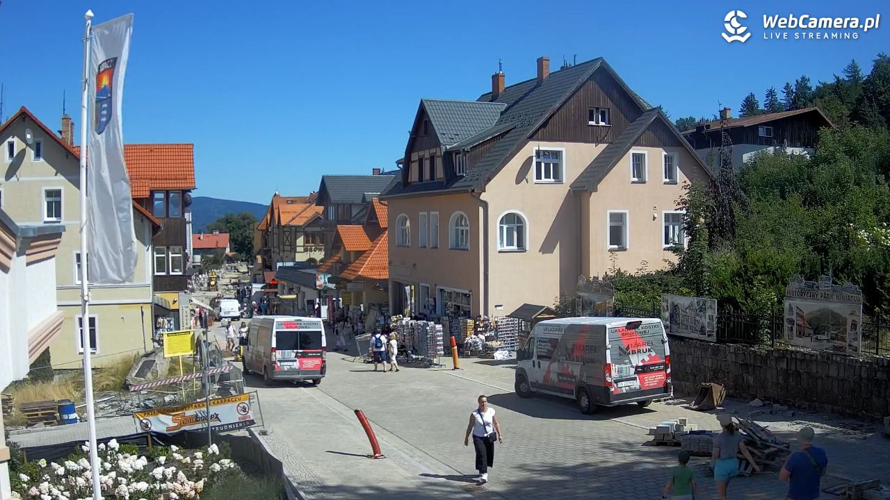 Karpacz - widok na deptak - 13 sierpień 2026, 13:39