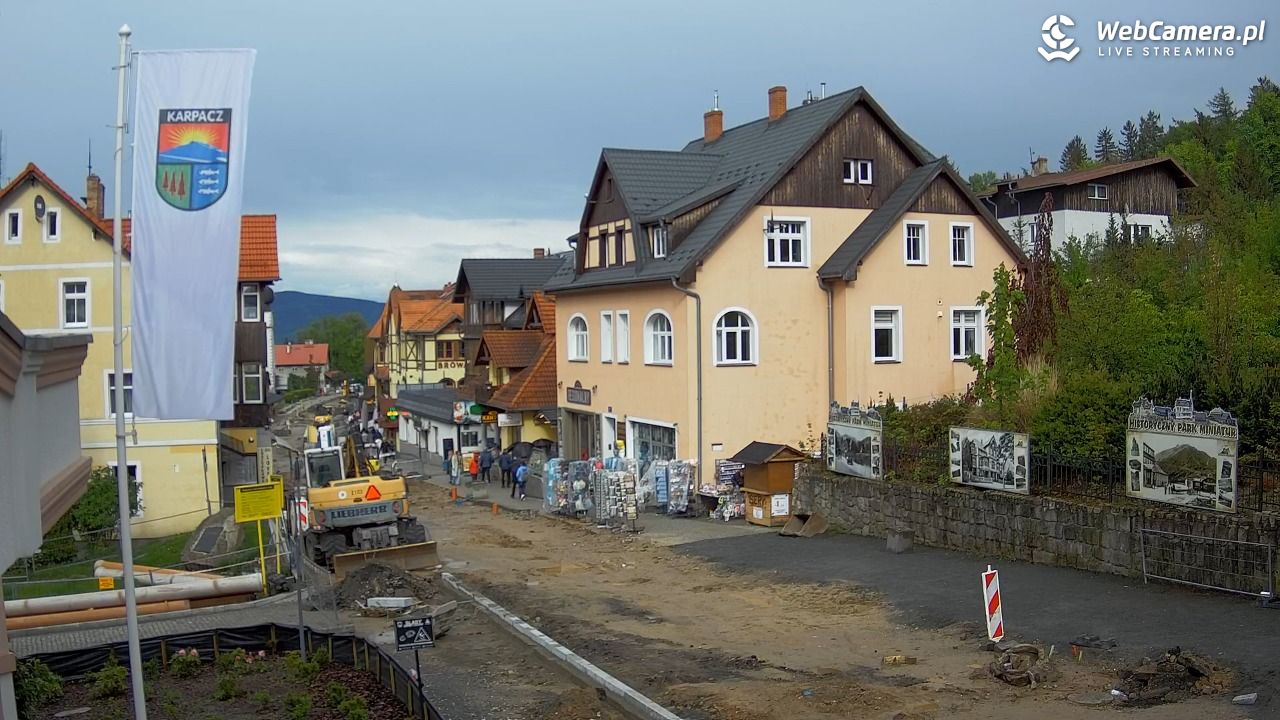 Karpacz - widok na deptak - 15 maj 2026, 17:28