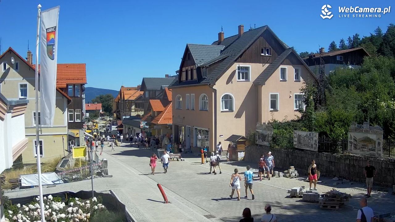 Karpacz - widok na deptak - 15 sierpień 2026, 13:19