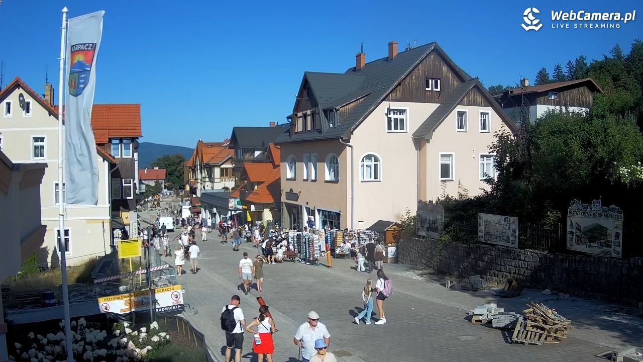 Karpacz - widok na deptak - 13 sierpień 2026, 17:04