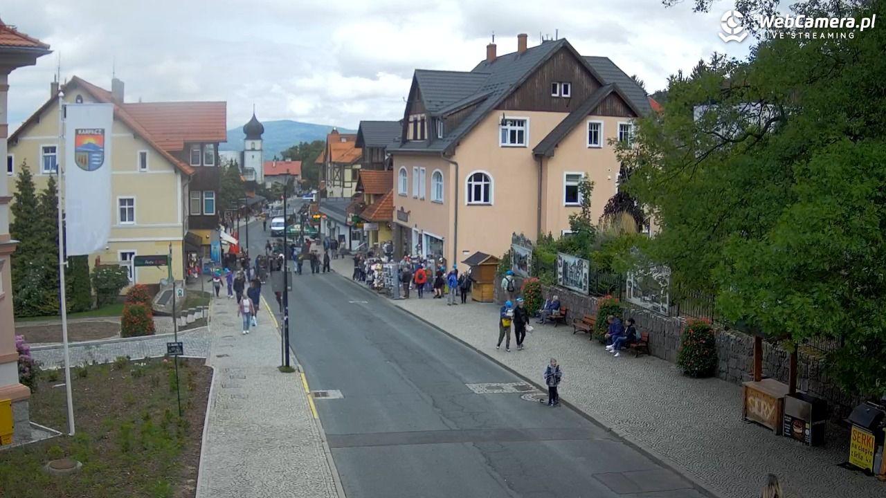Karpacz - widok na deptak - 11 czerwiec 2025, 14:58