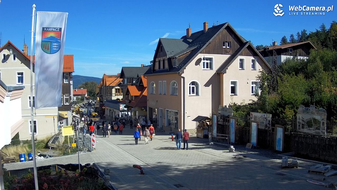 Karpacz - widok na deptak - 26 wresień 2026, 13:33