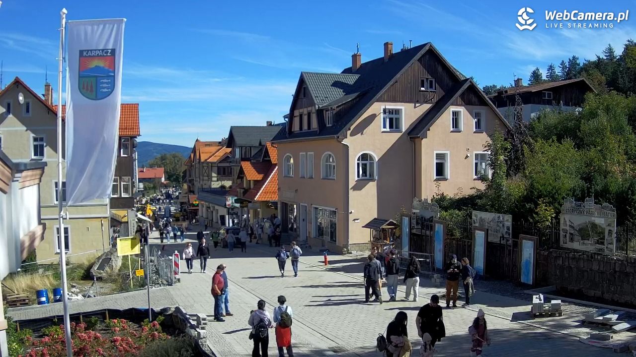 Karpacz - widok na deptak - 26 wresień 2026, 12:27