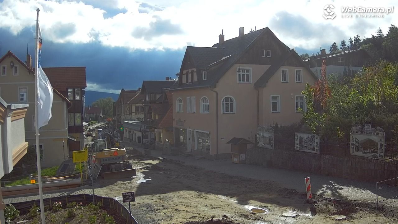 Karpacz - widok na deptak - 14 maj 2026, 08:07