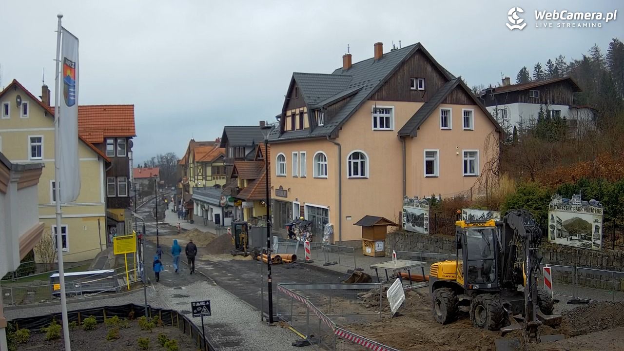 Karpacz - widok na deptak - 29 marzec 2026, 14:19