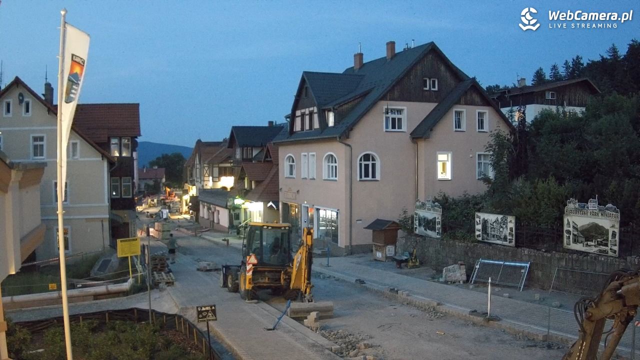 Karpacz - widok na deptak - 28 czerwiec 2026, 21:58