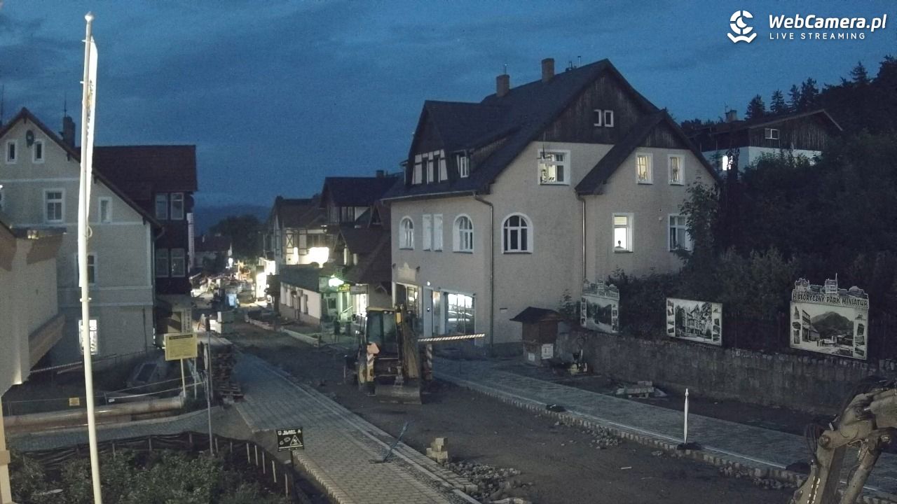 Karpacz - widok na deptak - 29 czerwiec 2026, 22:08
