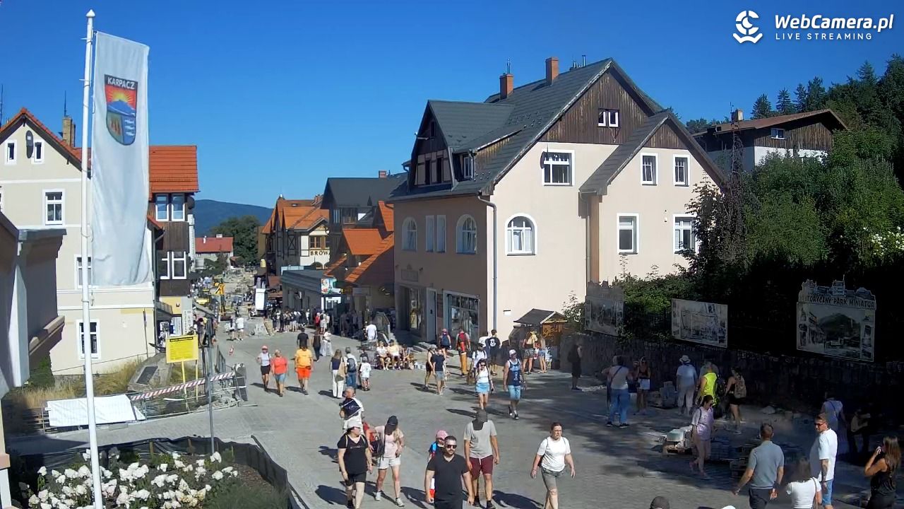 Karpacz - widok na deptak - 15 sierpień 2026, 16:10