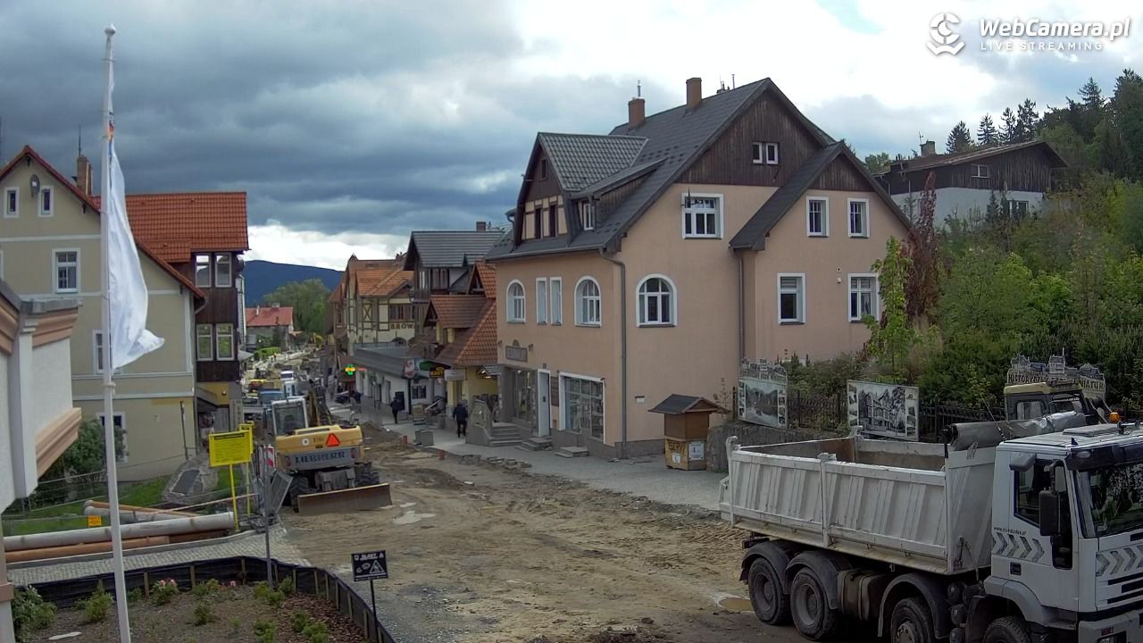 Karpacz - widok na deptak - 14 maj 2026, 10:01