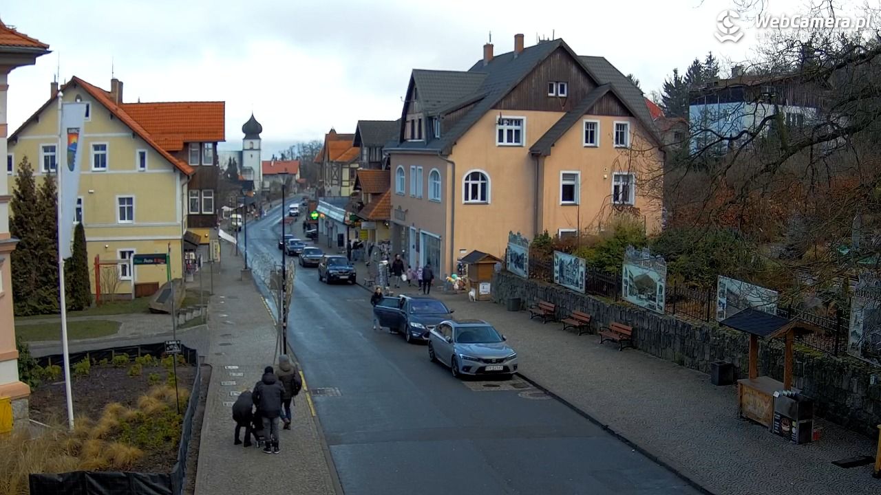 Karpacz - widok na deptak - 22 grudzień 2025, 11:04