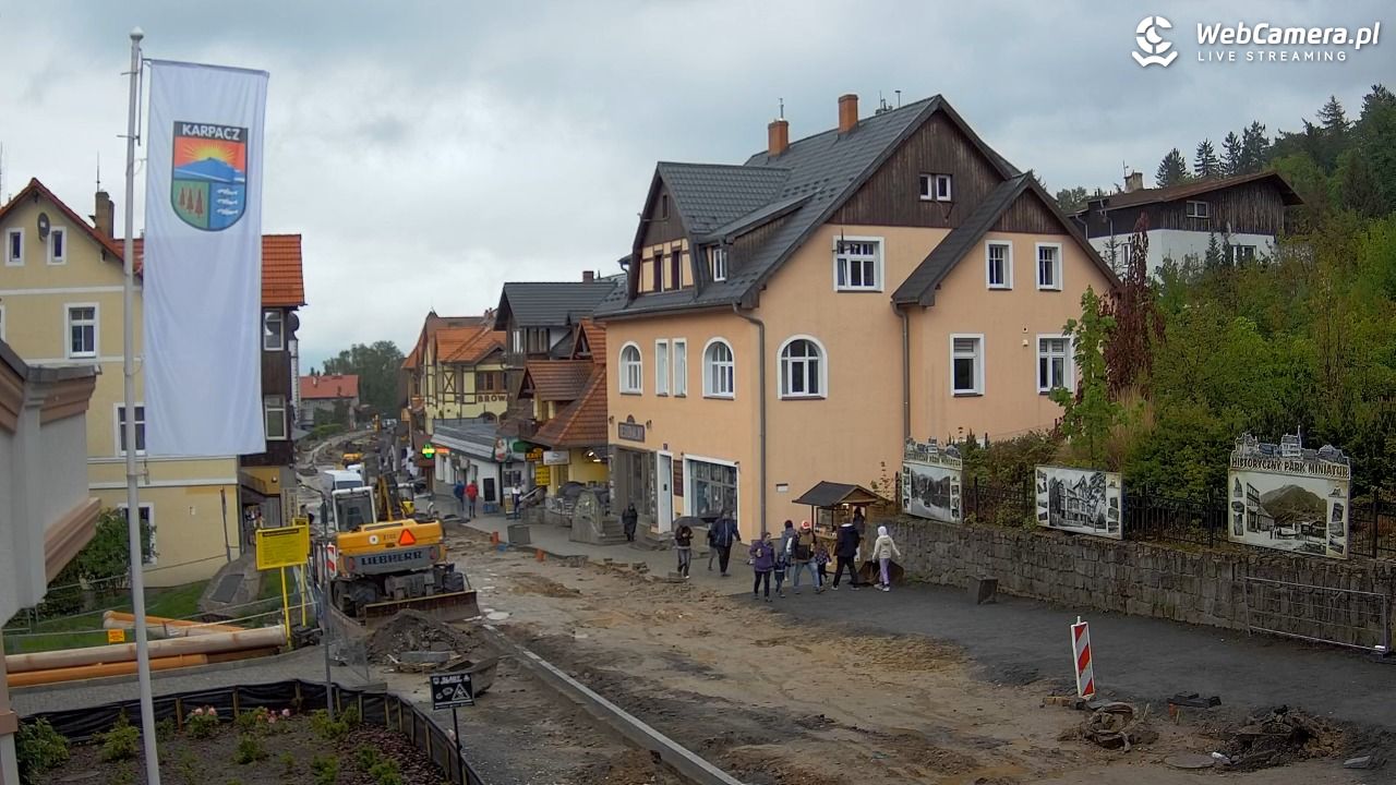 Karpacz - widok na deptak - 16 maj 2026, 10:39