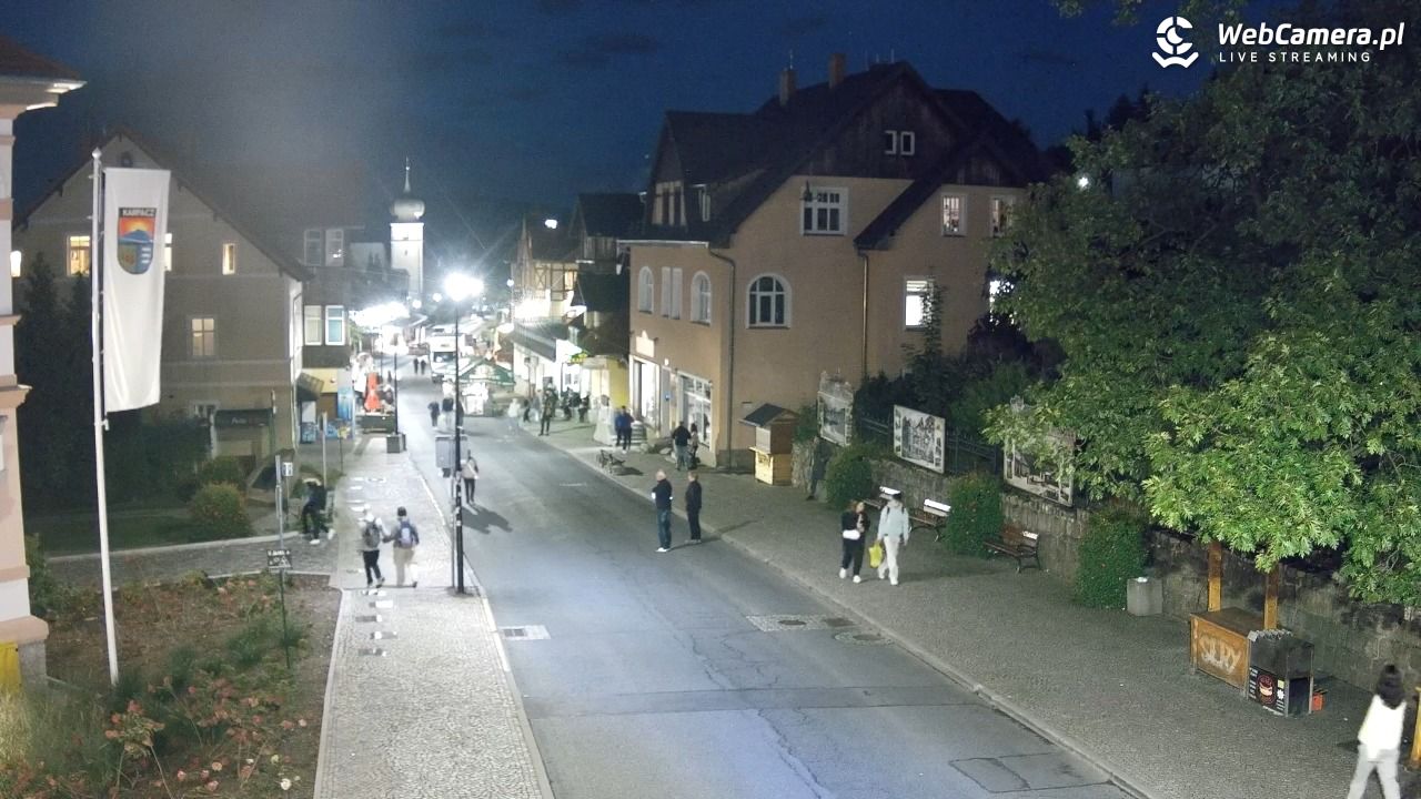 Karpacz - widok na deptak - 18 wresień 2025, 19:55