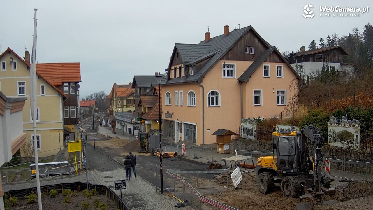 Karpacz - widok na deptak - 29 marzec 2026, 15:18