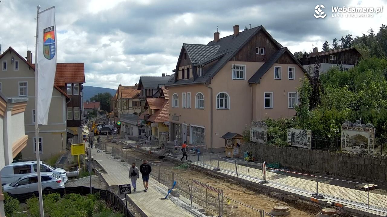 Karpacz - widok na deptak - 03 lipiec 2026, 10:46
