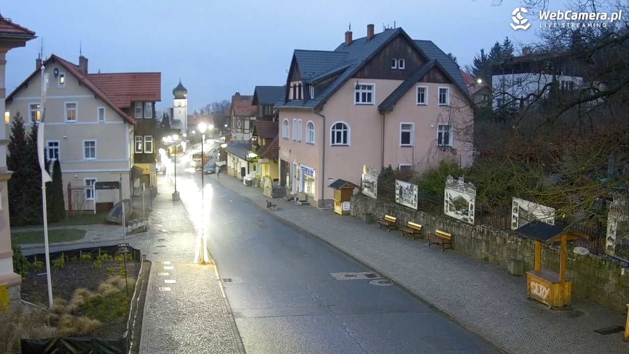 Karpacz - widok na deptak - 23 grudzień 2025, 07:39