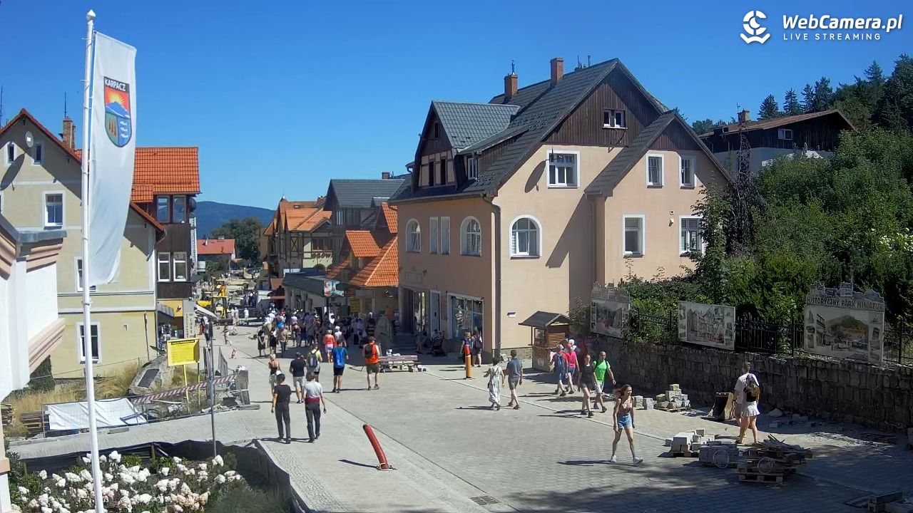 Karpacz - widok na deptak - 15 sierpień 2026, 13:25