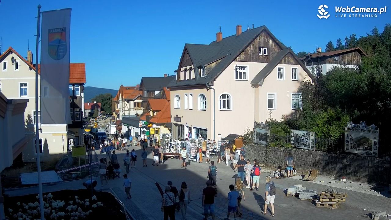 Karpacz - widok na deptak - 14 sierpień 2026, 18:03