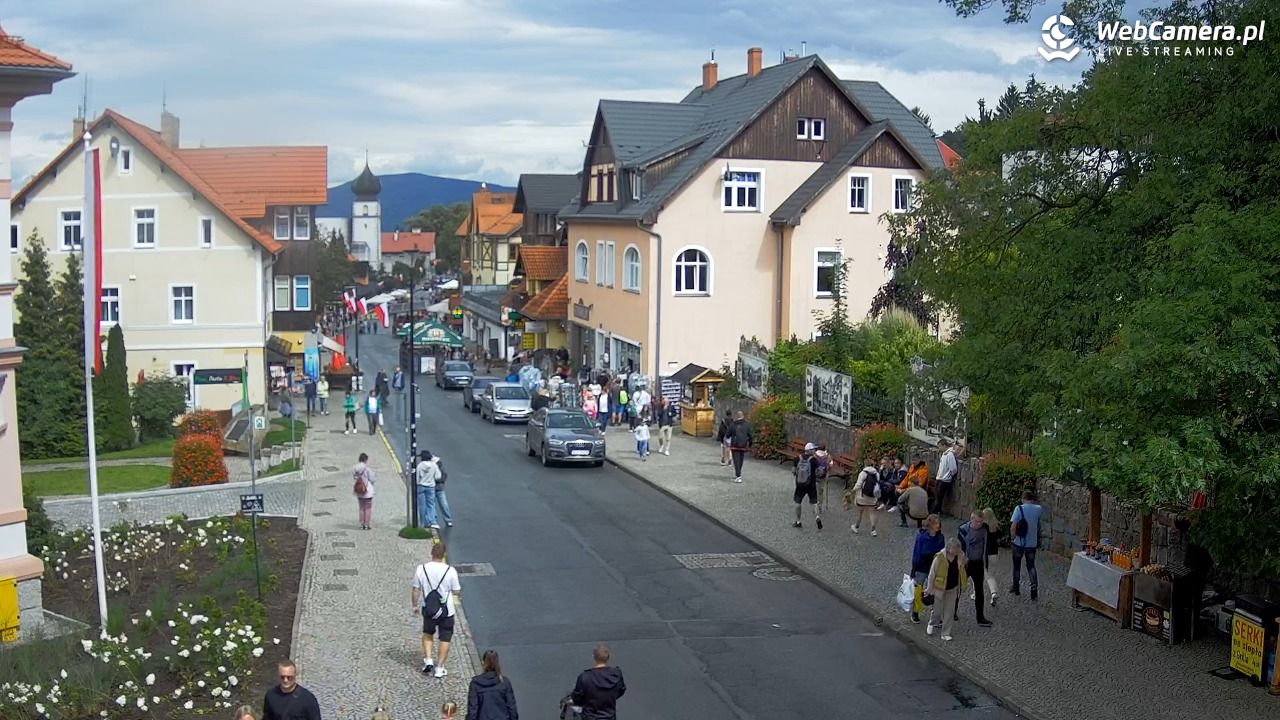 Karpacz - widok na deptak - 01 sierpień 2025, 14:53