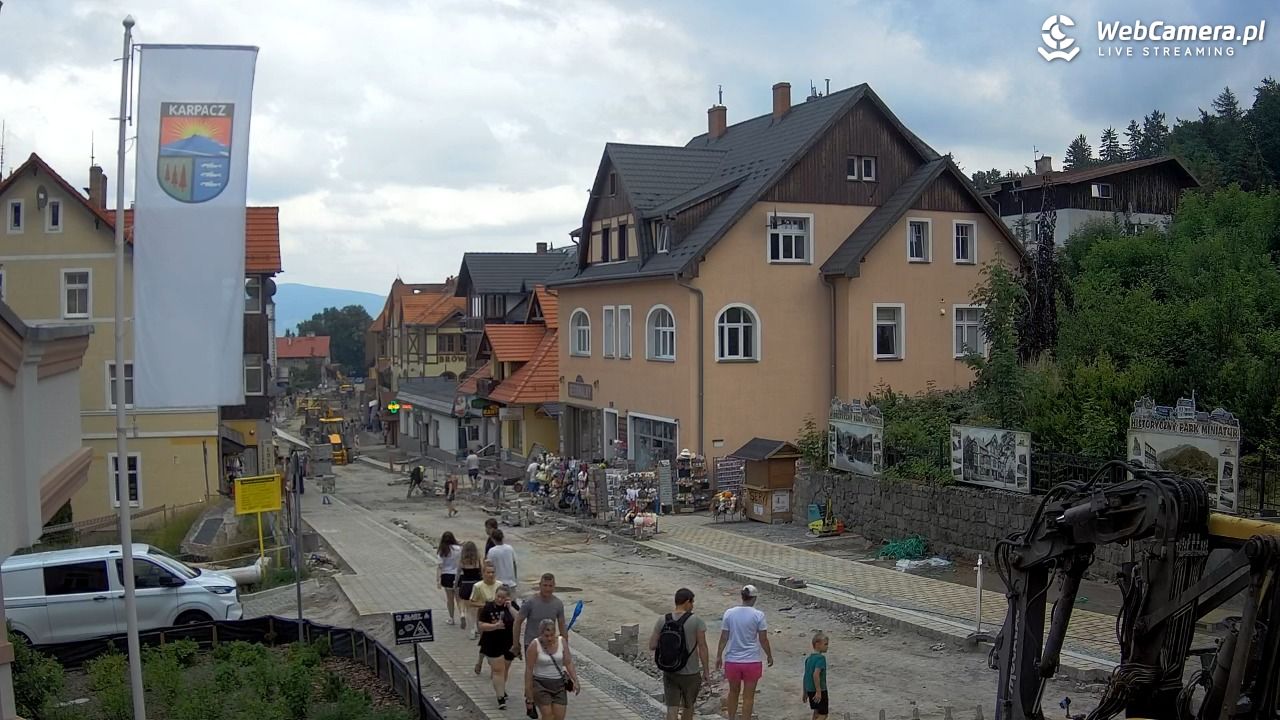 Karpacz - widok na deptak - 30 czerwiec 2026, 17:13