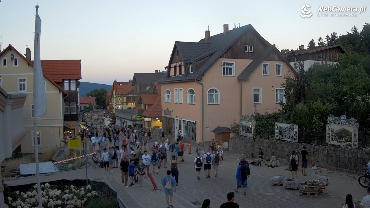 Karpacz - widok na deptak - 15 sierpień 2026, 20:15