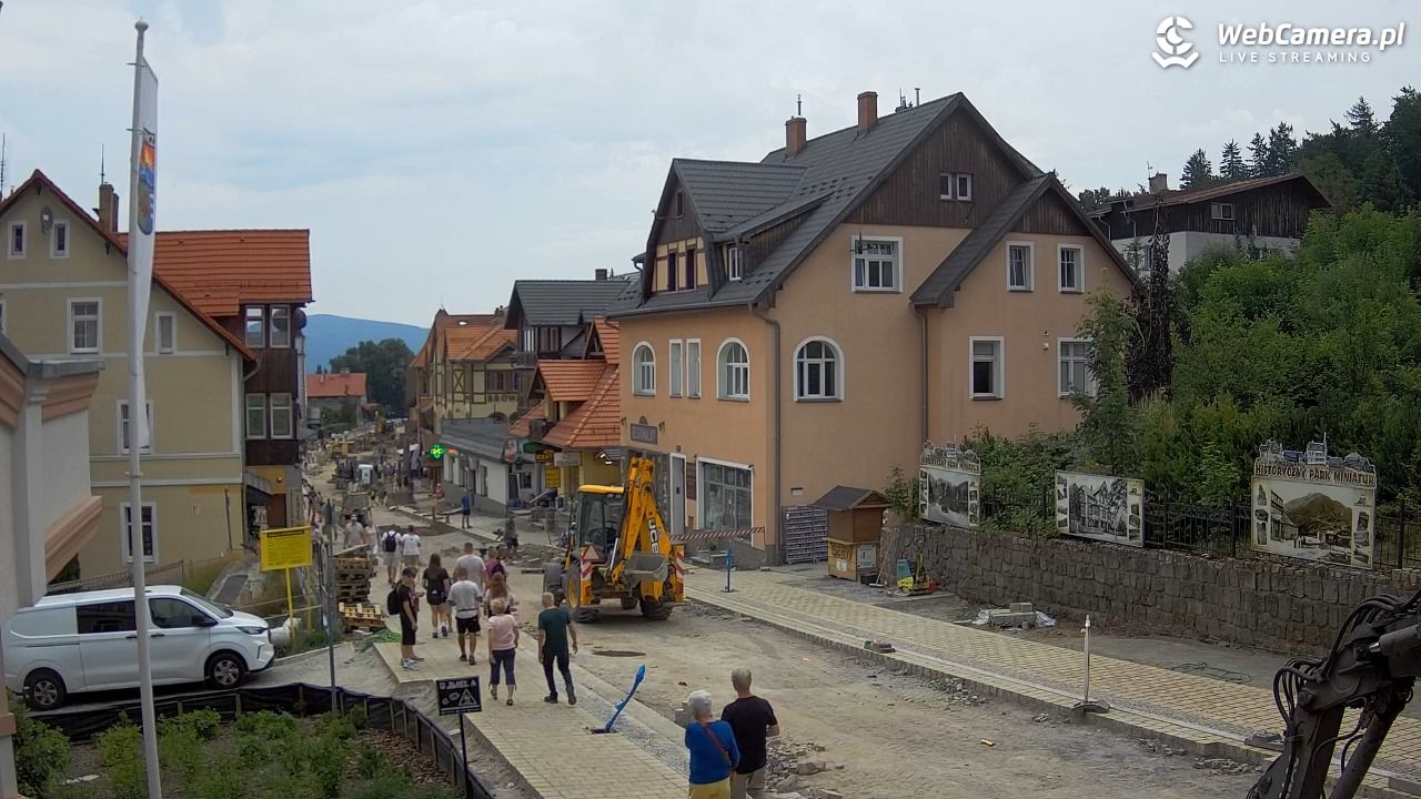 Karpacz - widok na deptak - 29 czerwiec 2026, 17:08