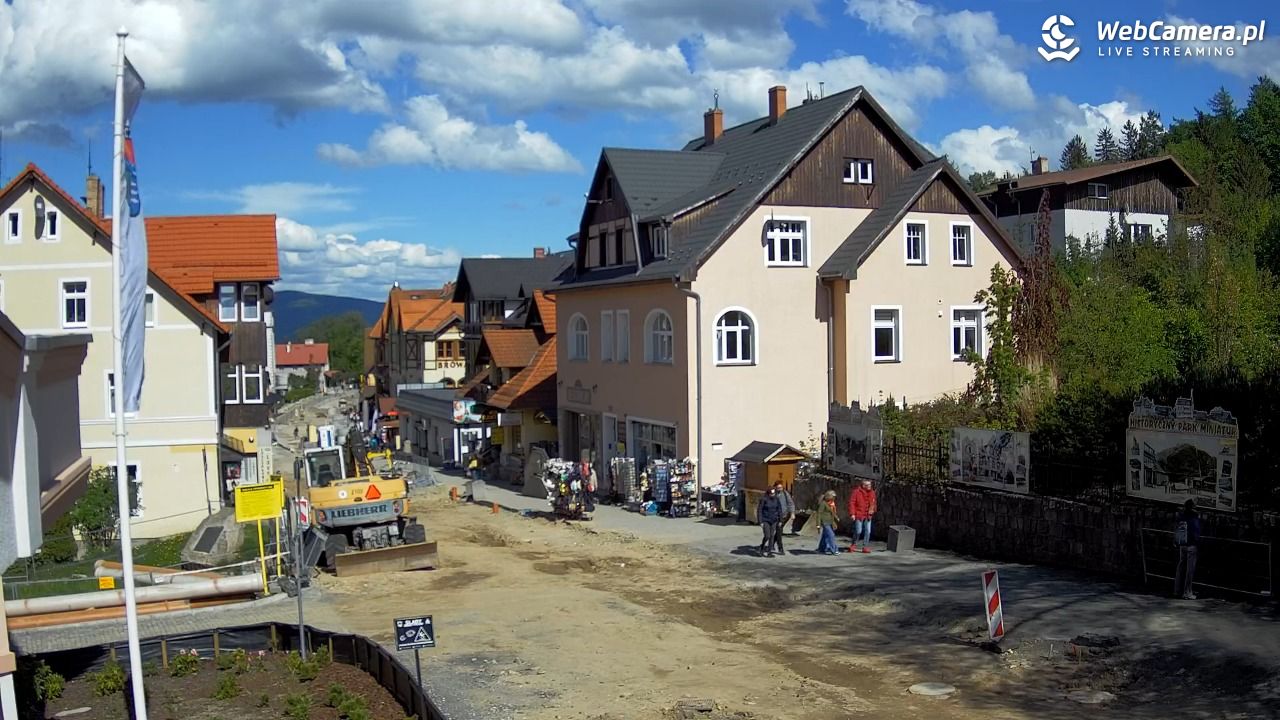 Karpacz - widok na deptak - 14 maj 2026, 15:39