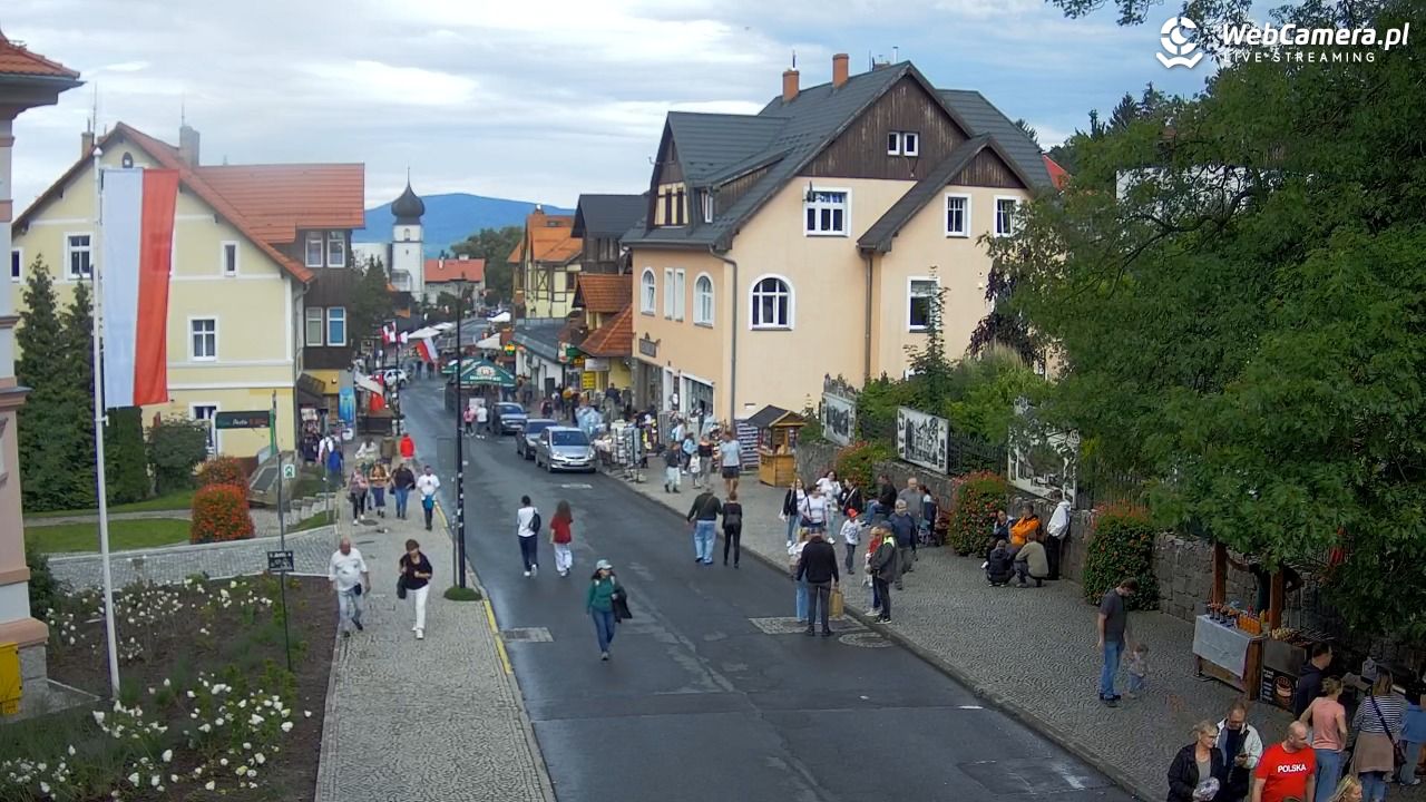 Karpacz - widok na deptak - 01 sierpień 2025, 15:16