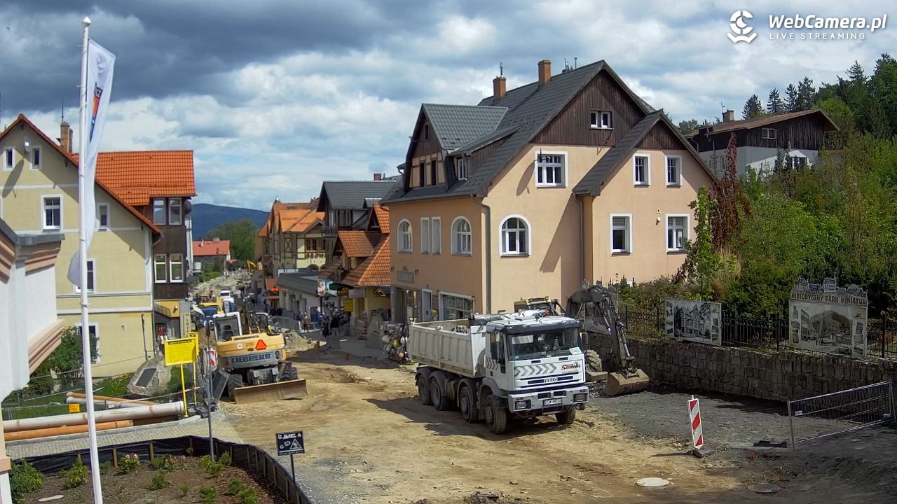 Karpacz - widok na deptak - 14 maj 2026, 13:23