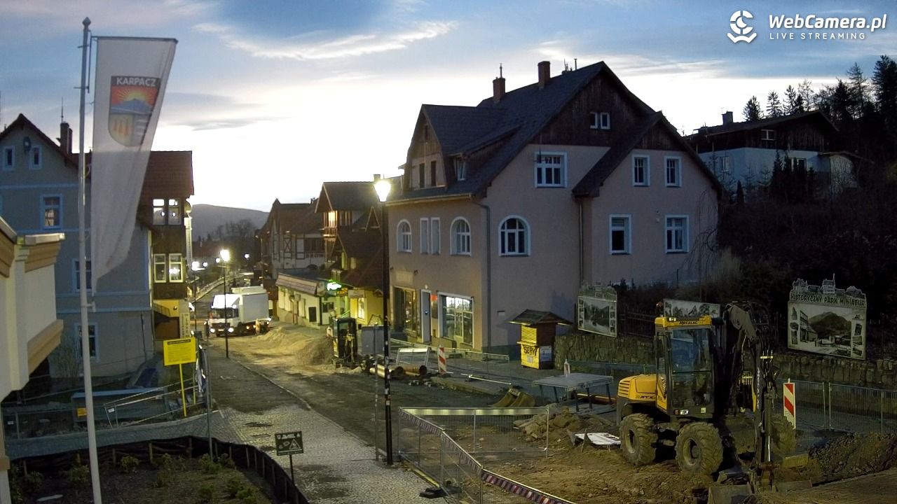 Karpacz - widok na deptak - 30 marzec 2026, 06:12