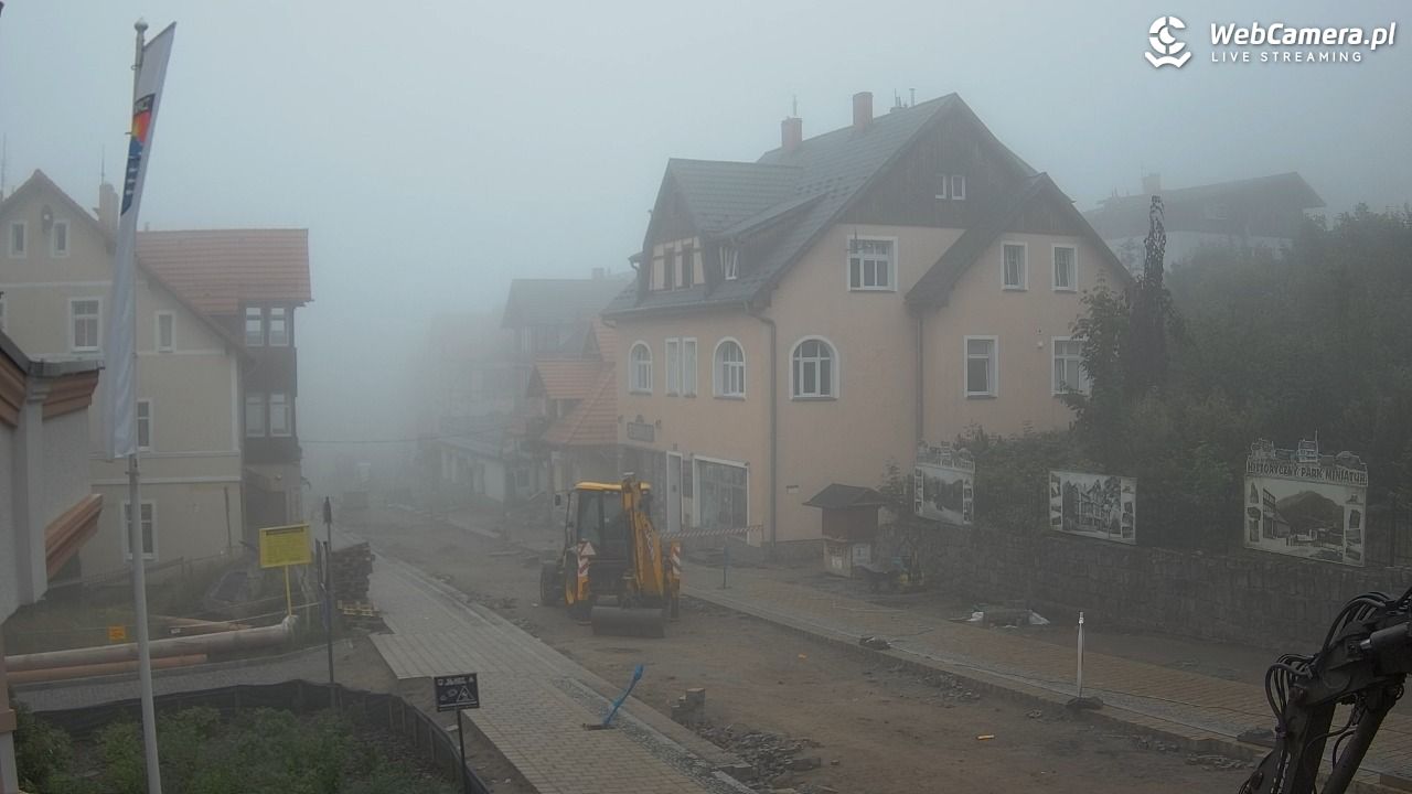 Karpacz - widok na deptak - 30 czerwiec 2026, 05:12