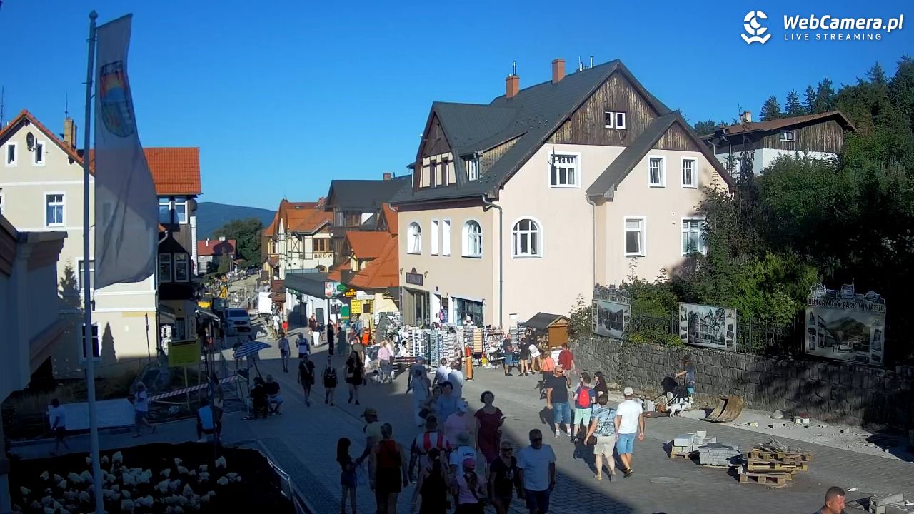 Karpacz - widok na deptak - 14 sierpień 2026, 18:05