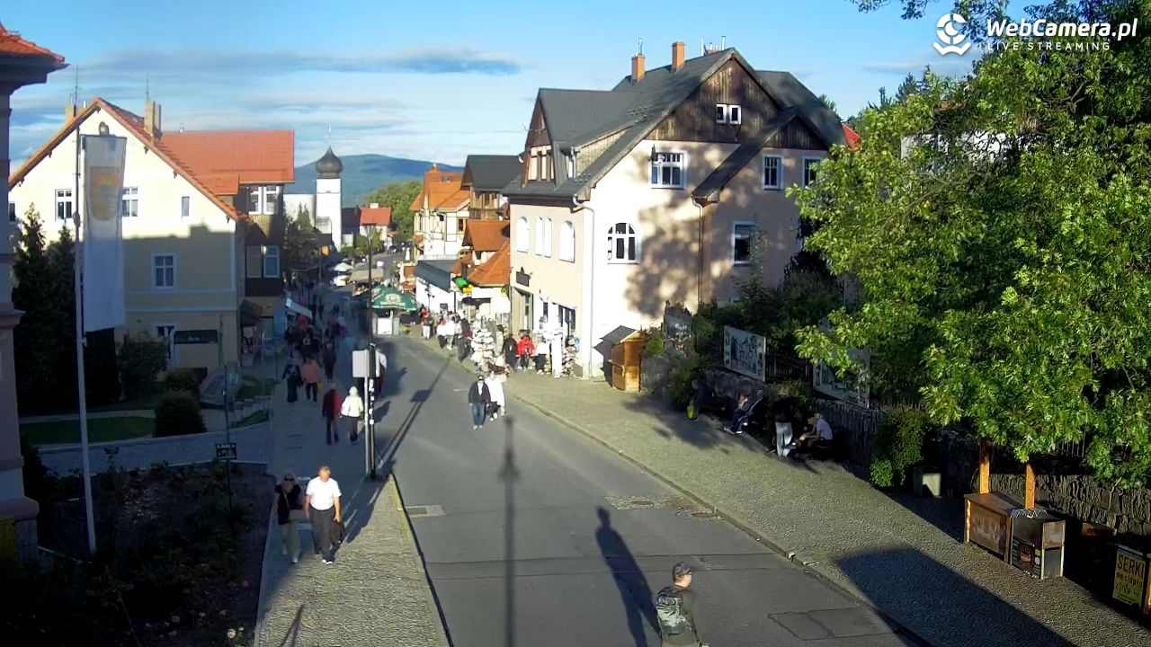 Karpacz - widok na deptak - 18 wresień 2025, 17:41