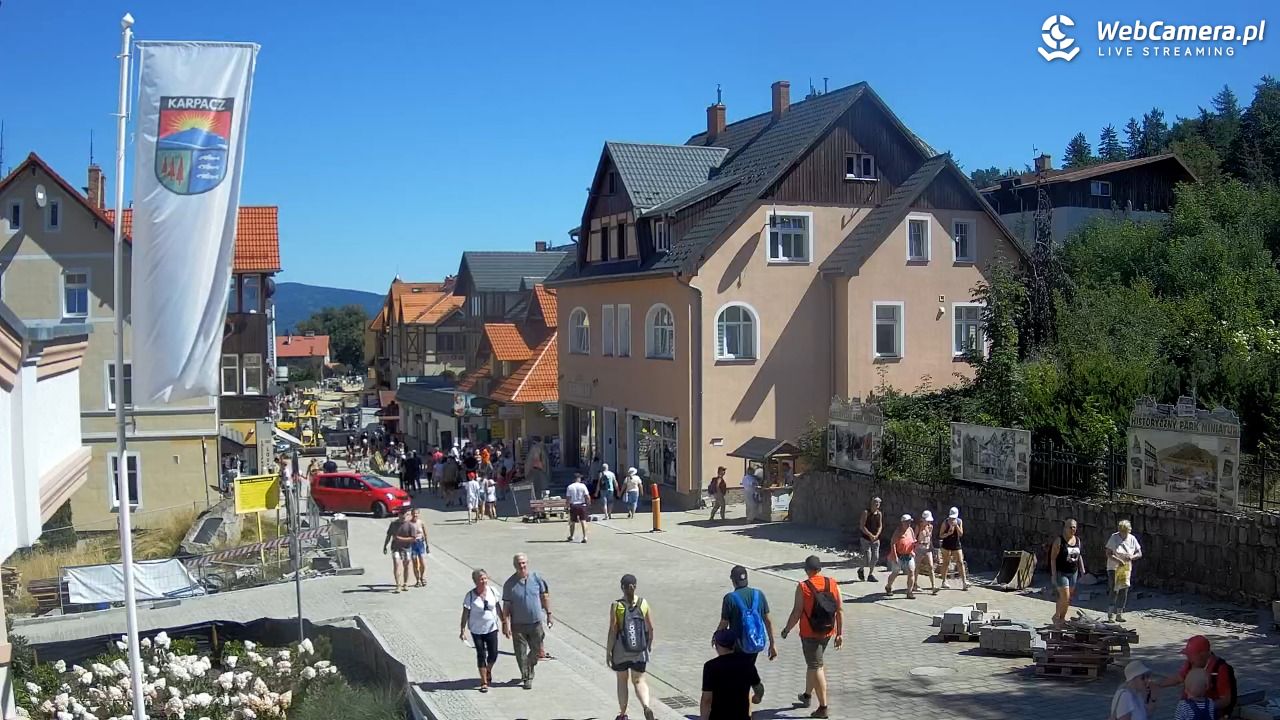 Karpacz - widok na deptak - 15 sierpień 2026, 12:57