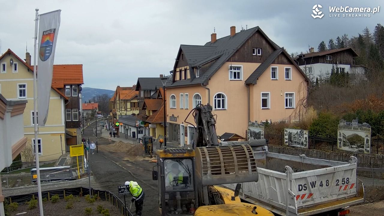 Karpacz - widok na deptak - 30 marzec 2026, 09:13