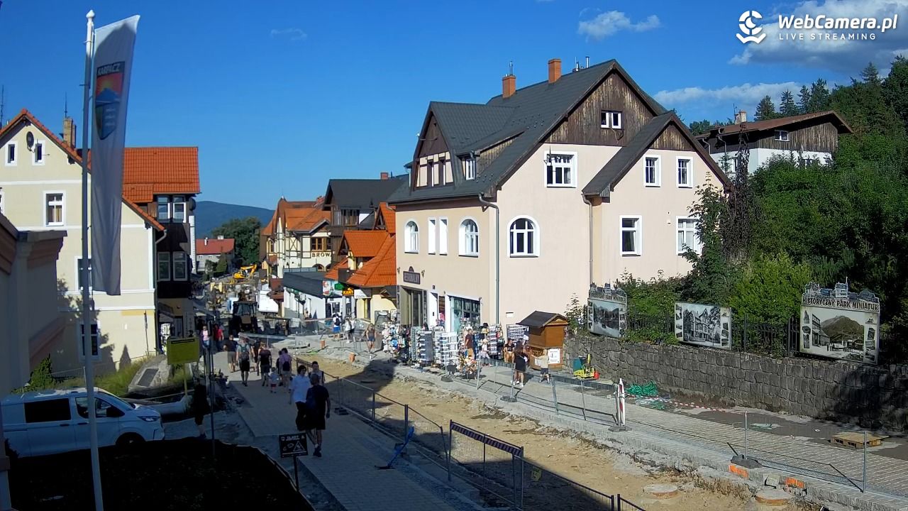 Karpacz - widok na deptak - 02 lipiec 2026, 18:04