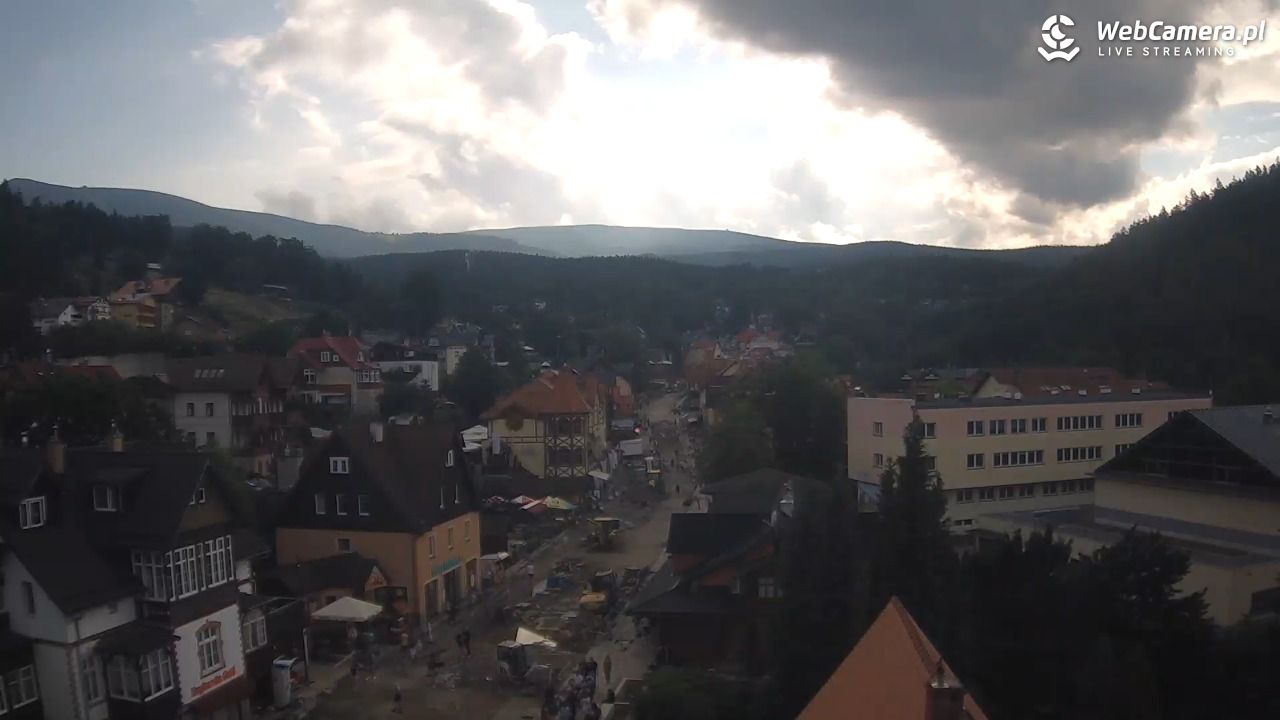 Karpacz - panorama miasta - 18 lipiec 2026, 17:35