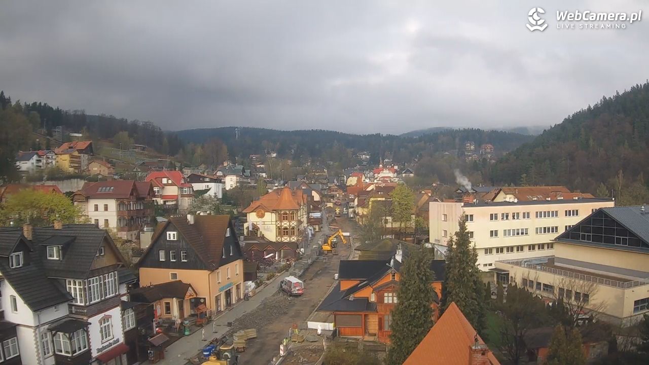 Karpacz - panorama miasta - 21 kwiecień 2026, 07:33