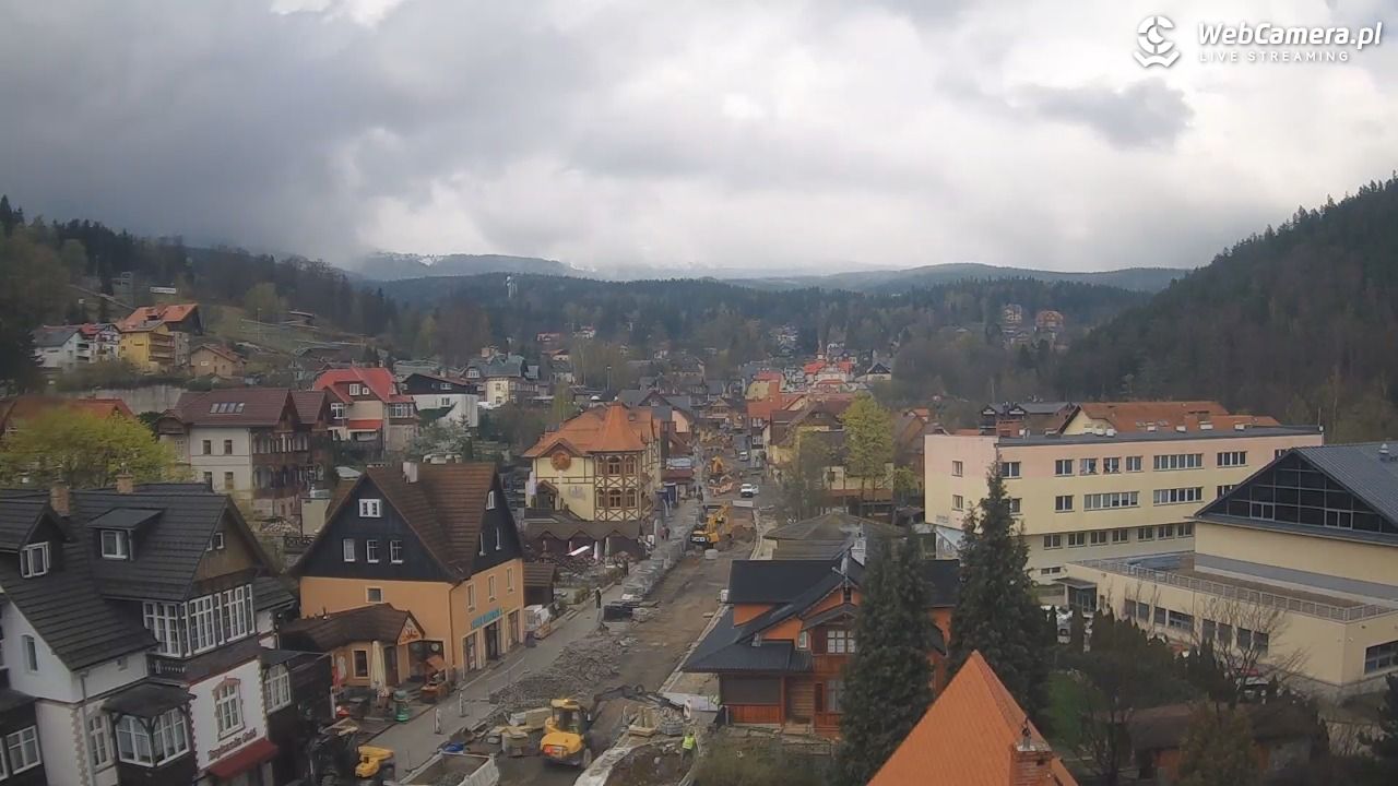 Karpacz - panorama miasta - 21 kwiecień 2026, 10:24