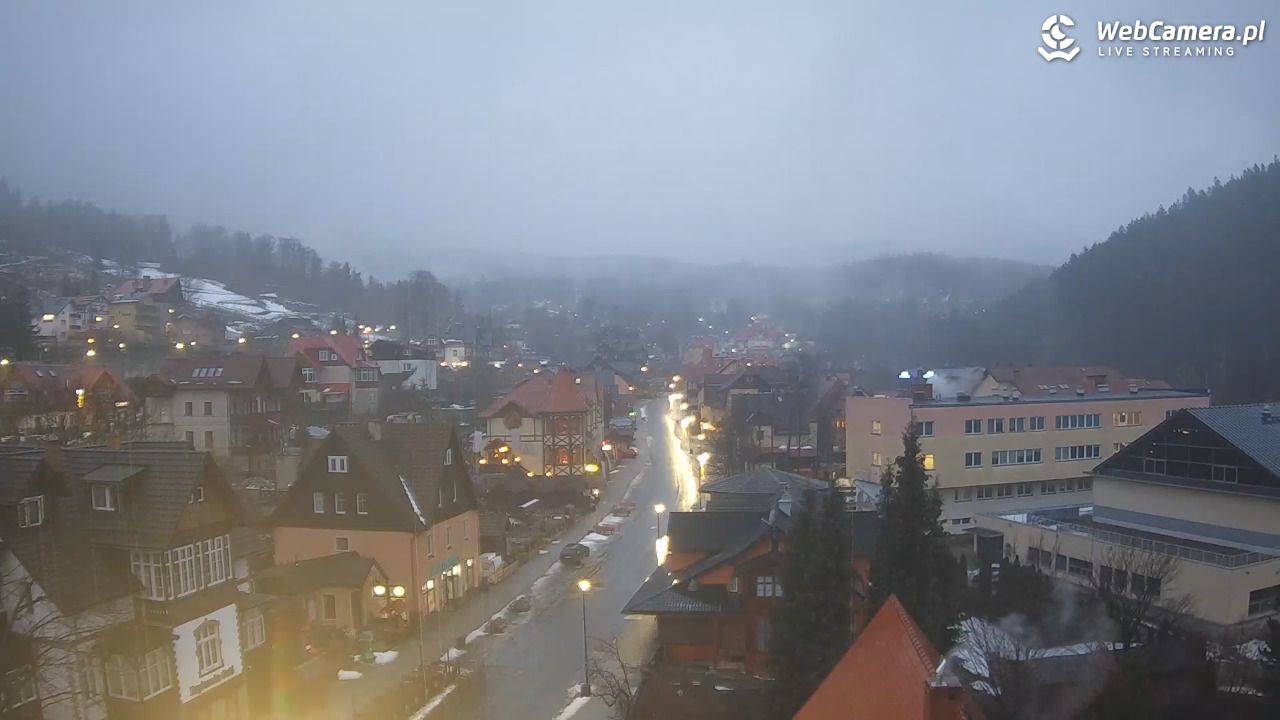 Karpacz - panorama miasta - 05 grudzień 2025, 07:30