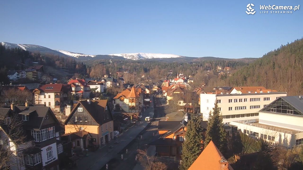 Karpacz - panorama miasta - 04 marzec 2026, 08:29