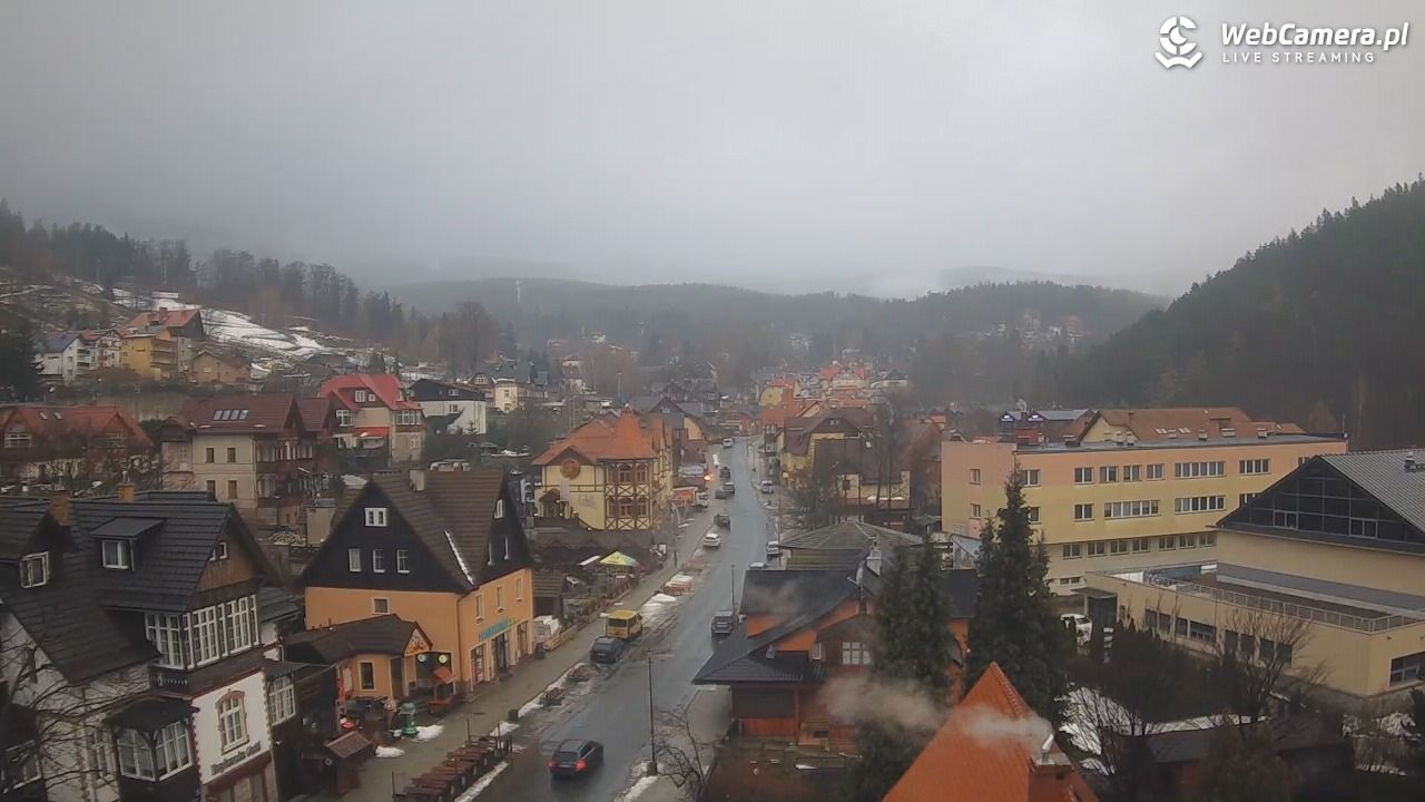 Karpacz - panorama miasta - 05 grudzień 2025, 08:43