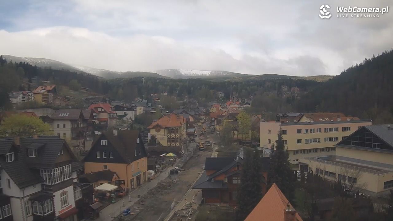 Karpacz - panorama miasta - 20 kwiecień 2026, 10:27