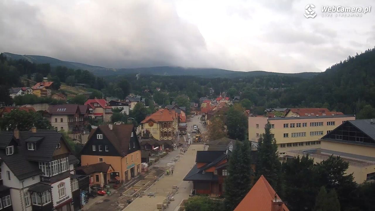 Karpacz - panorama miasta - 04 wresień 2026, 07:38