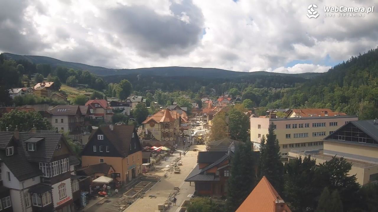 Karpacz - panorama miasta - 05 wresień 2026, 13:31