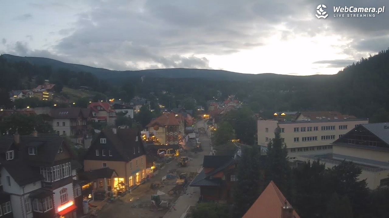 Karpacz - panorama miasta - 19 lipiec 2026, 21:11