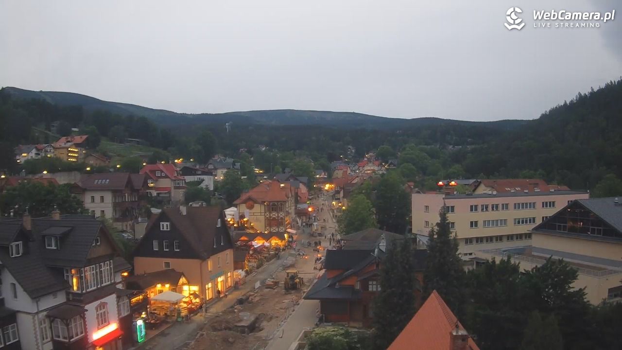 Karpacz - panorama miasta - 04 czerwiec 2026, 21:06