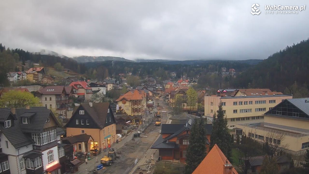 Karpacz - panorama miasta - 19 kwiecień 2026, 19:11