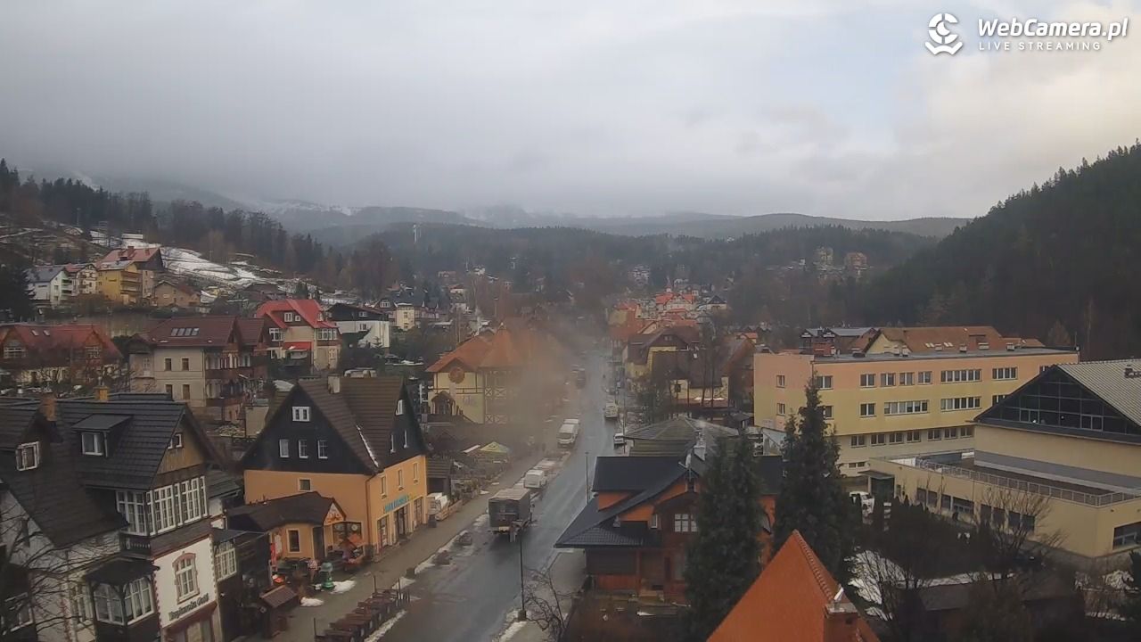 Karpacz - panorama miasta - 05 grudzień 2025, 10:11
