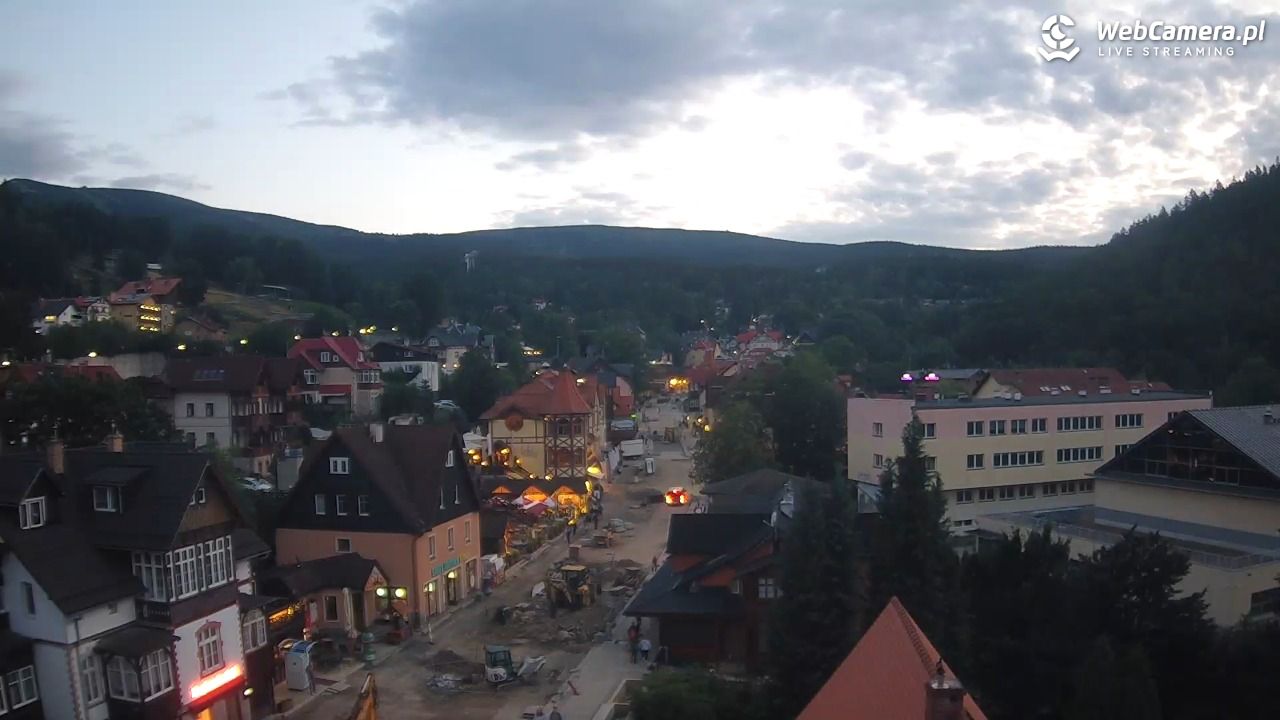 Karpacz - panorama miasta - 22 lipiec 2026, 21:07