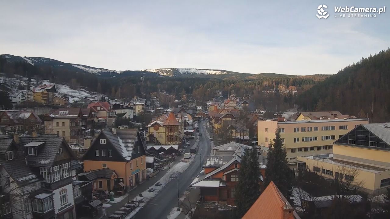 Karpacz - panorama miasta - 04 grudzień 2025, 08:53
